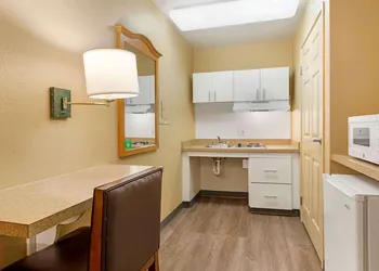 Extended Stay America Suites Orange County Irvine Spectrum hotel thumbnail 8
