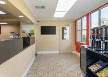 Extended Stay America Suites Orange County Irvine Spectrum hotel thumbnail 4