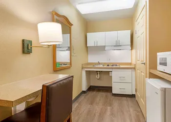 Extended Stay America Suites Orange County Irvine Spectrum hotel thumbnail 8