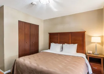 Quality Inn Chester - South Richmond hotel thumbnail 7