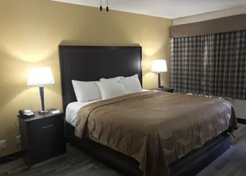 SureStay by Best Western Mesa Downtown Area hotel thumbnail 6