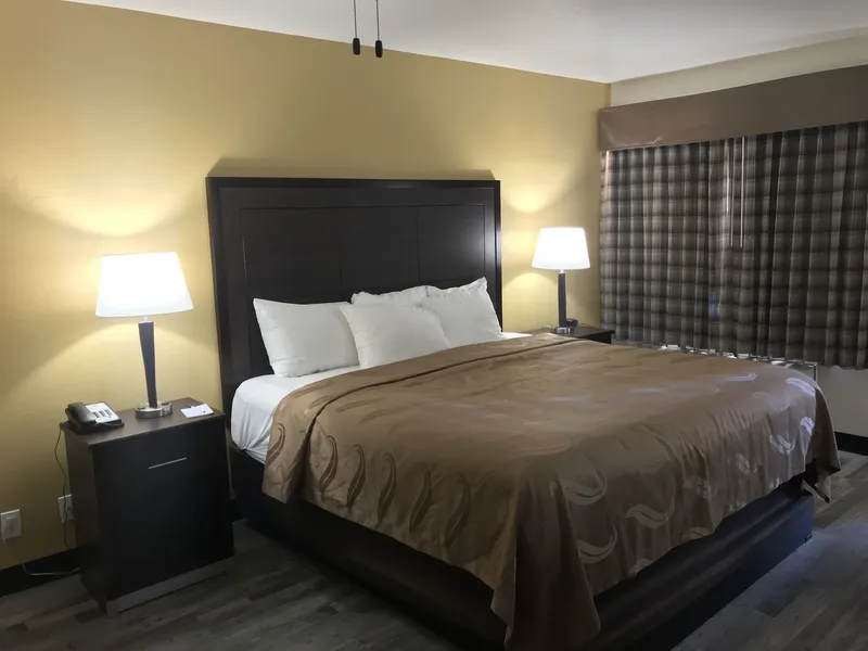 SureStay by Best Western Mesa Downtown Area hotel detail image 6