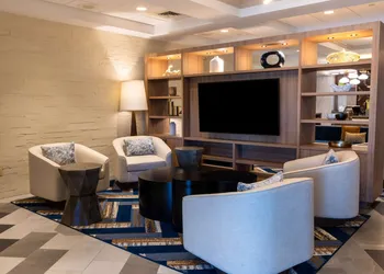 DoubleTree by Hilton Tinton Falls - Eatontown hotel thumbnail 4