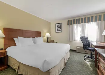 Best Western Plus Augusta Civic Center Inn hotel thumbnail 5