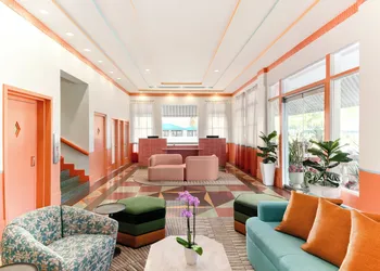 Waldorf Towers South Beach hotel thumbnail 3