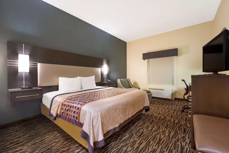 Best Western Bradbury Inn & Suites hotel detail image 6