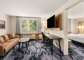 Fairfield Inn & Suites by Marriott Seattle Downtown/Seattle Center hotel thumbnail 7