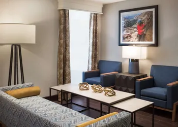 Hampton Inn-Denver West/Golden hotel thumbnail 3