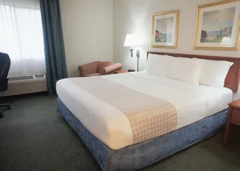 La Quinta Inn by Wyndham Ft. Lauderdale Tamarac East hotel thumbnail 7