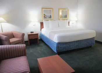 La Quinta Inn by Wyndham Ft. Lauderdale Tamarac East hotel thumbnail 8