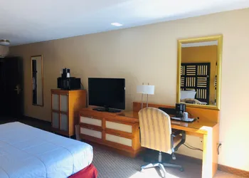 Hotel M Mount Pocono hotel thumbnail 8