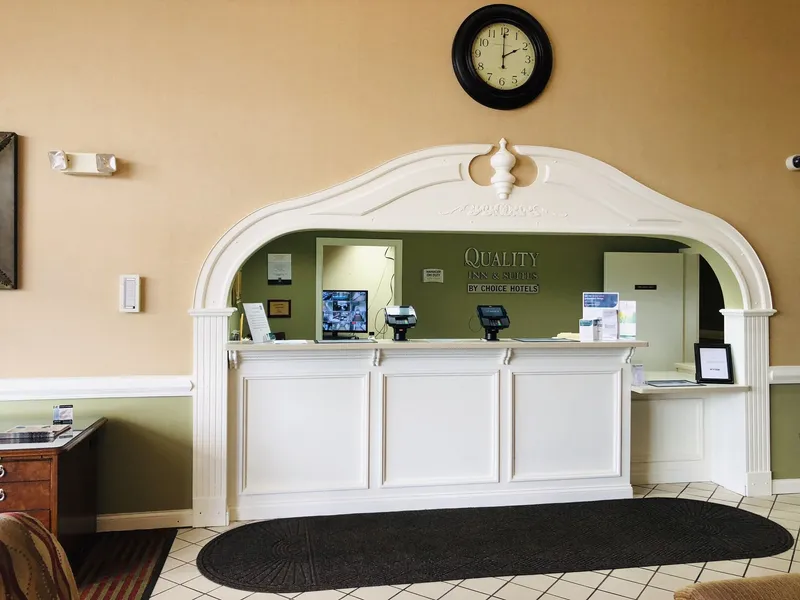 Quality Inn & Suites Somerset Downtown hotel detail image 2