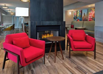 Hampton Inn Detroit/Utica-Shelby Township hotel thumbnail 2