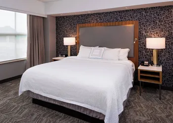 Springhill Suites by Marriott Pittsburgh North Shore hotel thumbnail 8