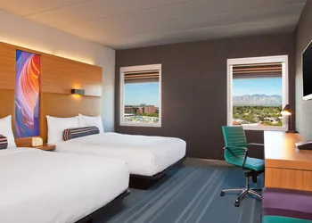 Aloft by Marriott Tucson University hotel thumbnail 7