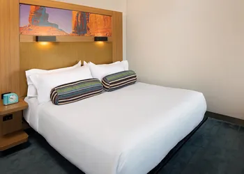 Aloft by Marriott Tucson University hotel thumbnail 8