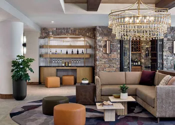 Bellasera Hotel & Suites Paso Robles, Tapestry by Hilton hotel thumbnail 2