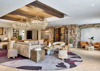 Bellasera Hotel & Suites Paso Robles, Tapestry by Hilton hotel thumbnail 5