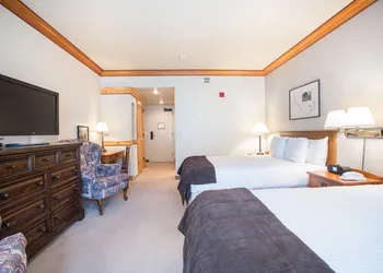 The Inn at Solitude hotel thumbnail 3