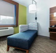 Holiday Inn Express Hotel & Suites Lafayette South by IHG hotel detail image 3