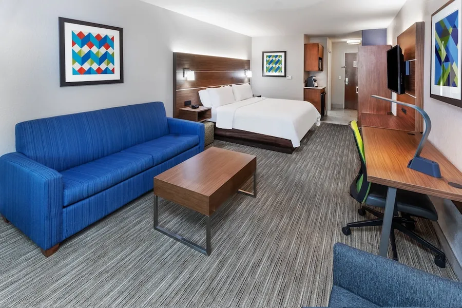 Holiday Inn Express Hotel & Suites Lafayette South by IHG hotel detail image 6