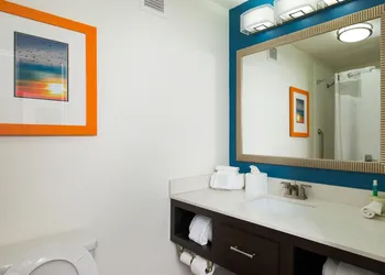 Holiday Inn Express Saint Simons Island by IHG hotel thumbnail 2