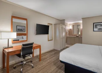 SureStay Plus Hotel by Best Western Mountain View hotel thumbnail 7