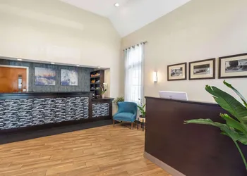 Best Western Plus Cold Spring hotel thumbnail 3