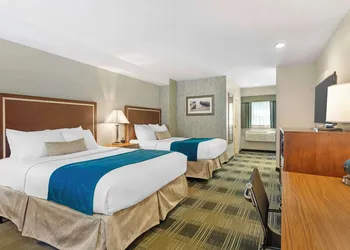 Best Western Plus Cold Spring hotel thumbnail 8