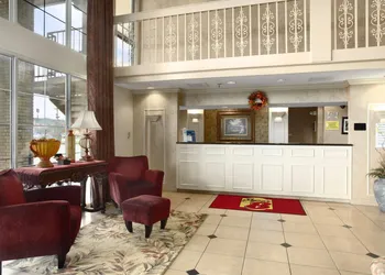 Super 8 by Wyndham New Iberia hotel thumbnail 2