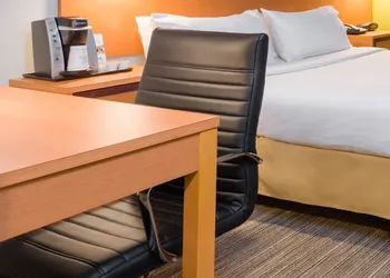 Holiday Inn Express New York City Times Square by IHG hotel thumbnail 7