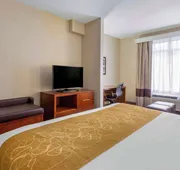 Comfort Suites Boone - University Area hotel detail image 7