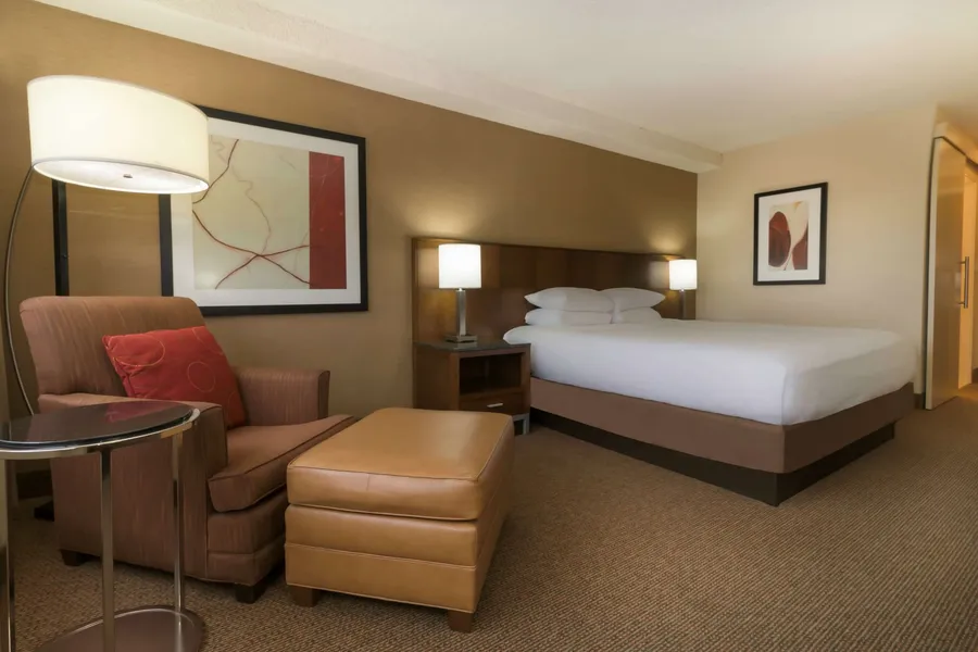 DoubleTree by Hilton Spokane City Center hotel detail image 6