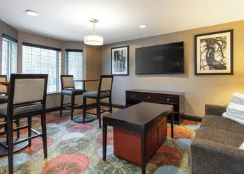 Staybridge Suites Fairfield Napa Valley Area by IHG hotel thumbnail 4