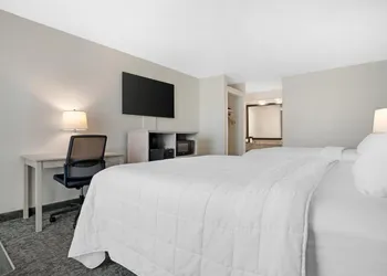 Best Western Navarre Waterfront hotel thumbnail 8