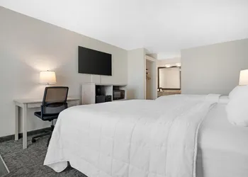 Best Western Navarre Waterfront hotel thumbnail 8