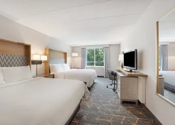 Holiday Inn Portsmouth by IHG hotel thumbnail 6