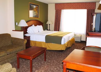 Magnuson Hotel Commerce hotel thumbnail 3