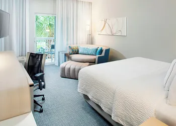 Courtyard by Marriott West Palm Beach Airport hotel thumbnail 7