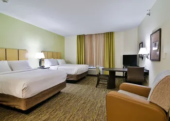 Candlewood Suites Bismarck by IHG hotel thumbnail 5
