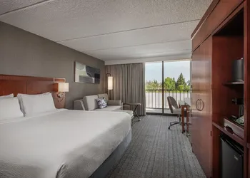 Courtyard by Marriott Los Angeles Pasadena/Monrovia hotel thumbnail 8
