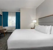 DoubleTree by Hilton Hotel West Palm Beach Airport hotel detail image 5