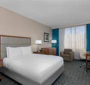 DoubleTree by Hilton Hotel West Palm Beach Airport hotel detail image 7