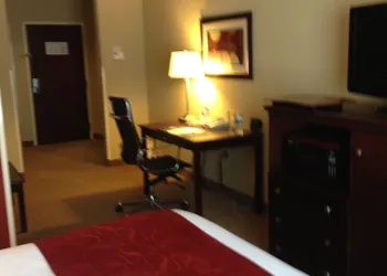 Comfort Suites Biloxi - Ocean Springs hotel thumbnail 5