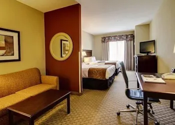 Comfort Suites Biloxi - Ocean Springs hotel thumbnail 8