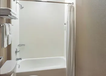 Springhill Suites By Marriott Atlanta Six Flags hotel thumbnail 8