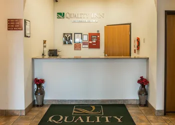 Quality Inn Durand I-69 hotel thumbnail 2