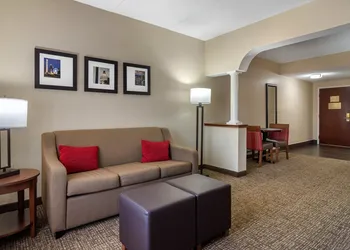 Comfort Suites Woodstock - Atlanta North hotel thumbnail 7