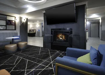Hampton Inn Bryant hotel thumbnail 6