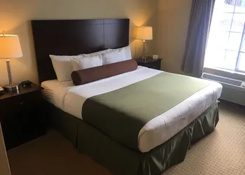 Cobblestone Inn & Suites - Durand hotel thumbnail 6